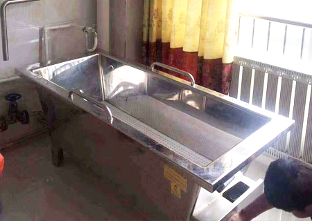 為青海省治多縣藏醫院提供藥浴成套設備